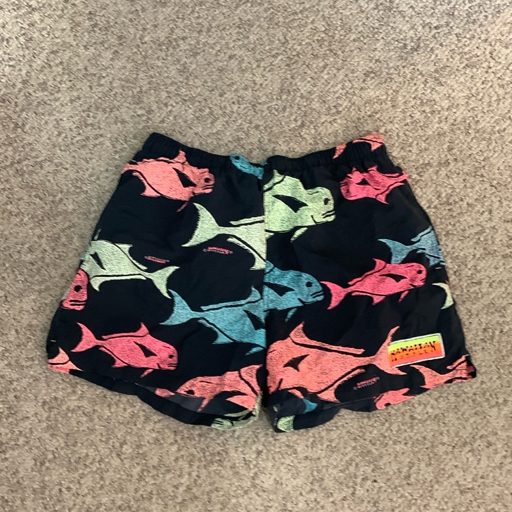 Vtg Hawaiian Style 90s Y2K black swim trunks with neon fish shorts sz L-XL